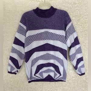 Purple and white chunky knit vintage sweater S/M
